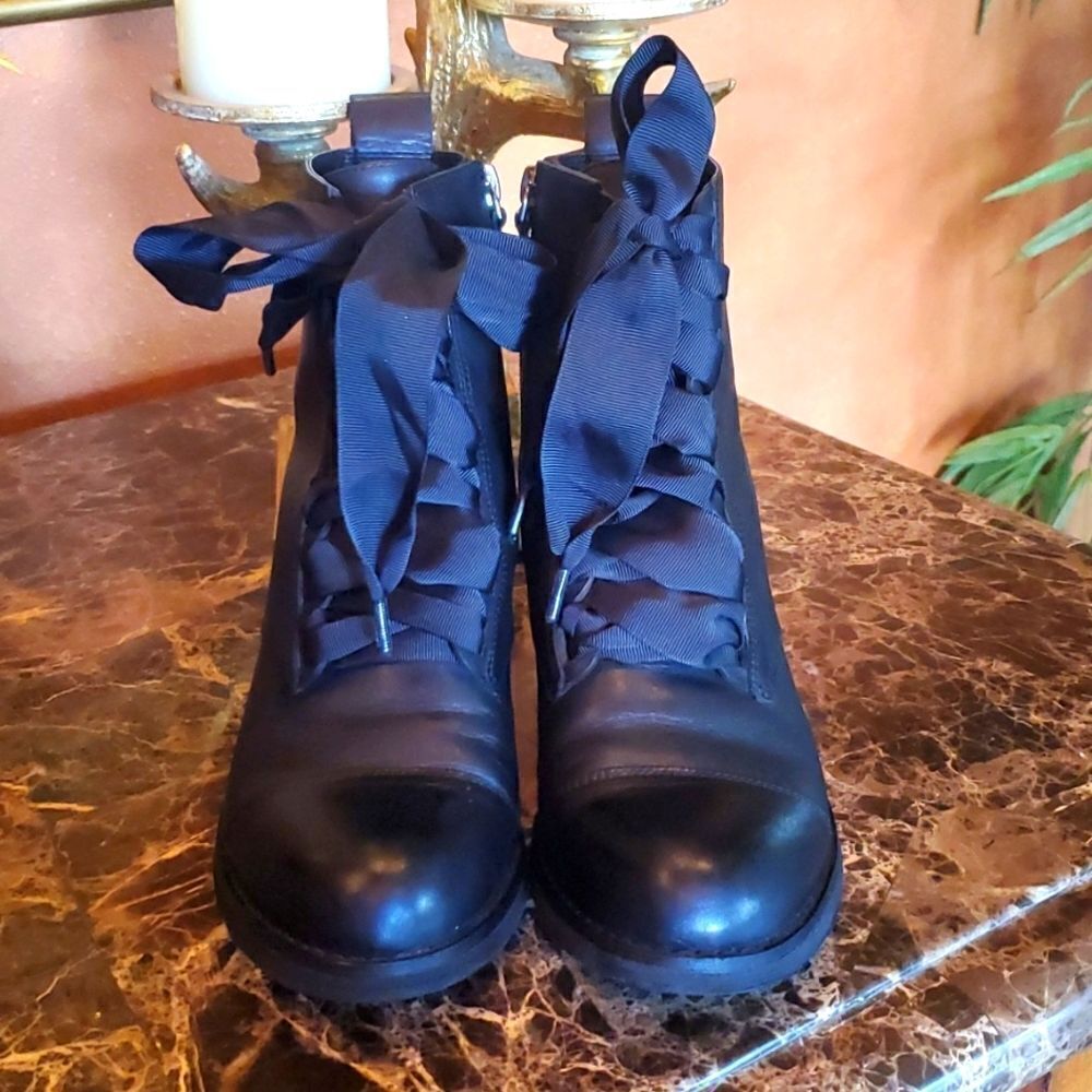 BP Bootie, Size 7, Soo Cute, Zips Up on Side. Wore 1x.